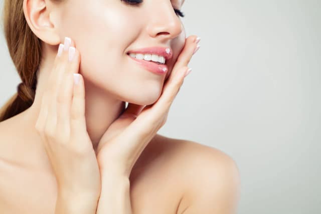 Jak stosować serum z kwasem salicylowym, aby uniknąć podrażnień? Jak stosować serum z kwasem salicylowym, aby uniknąć podrażnień?